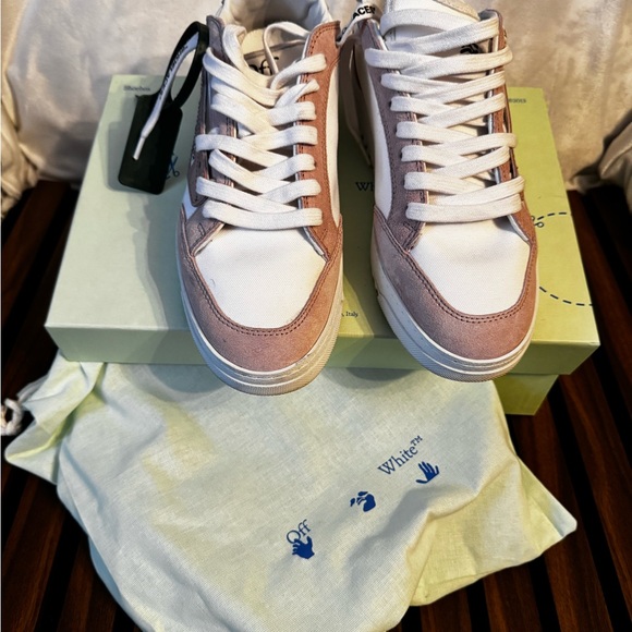 Off-White Women’s Pink and White Sneakers - Picture 5 of 5
